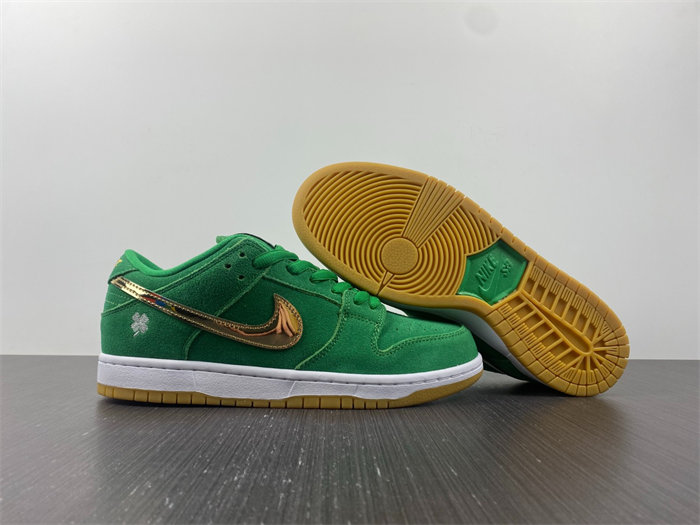 nike sb dunk low pro st. patR1ck
