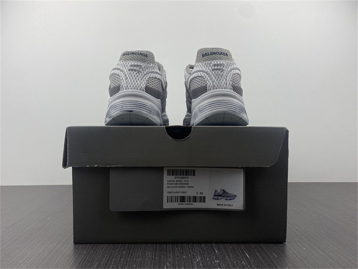 blcg phanT0m sneaker 679339 w2e91 1715