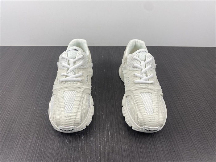 blcg phanT0m white  678869 w2e92 9000