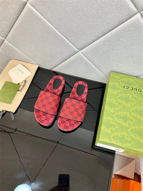 Gocci Slipper
