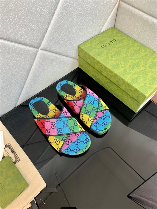 Gocci Slipper