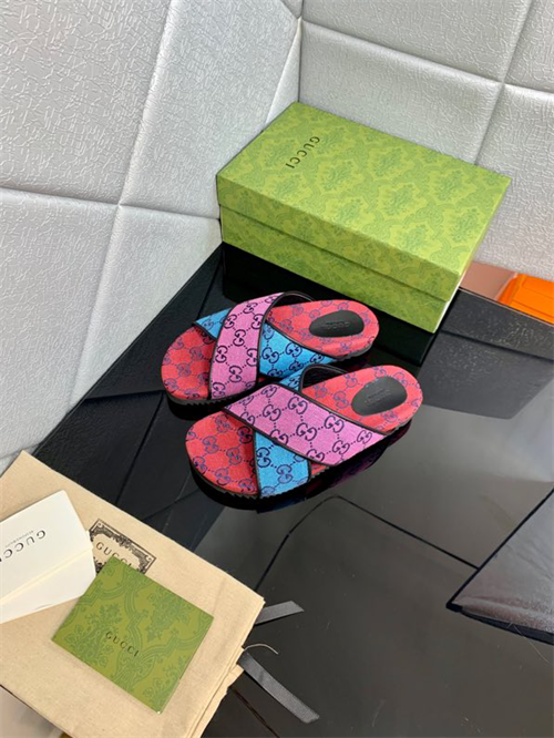 Gocci Slipper