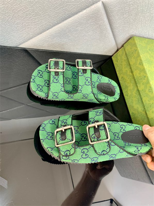 Gocci Slipper