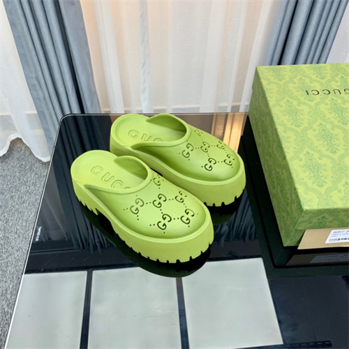 Gocci Slipper