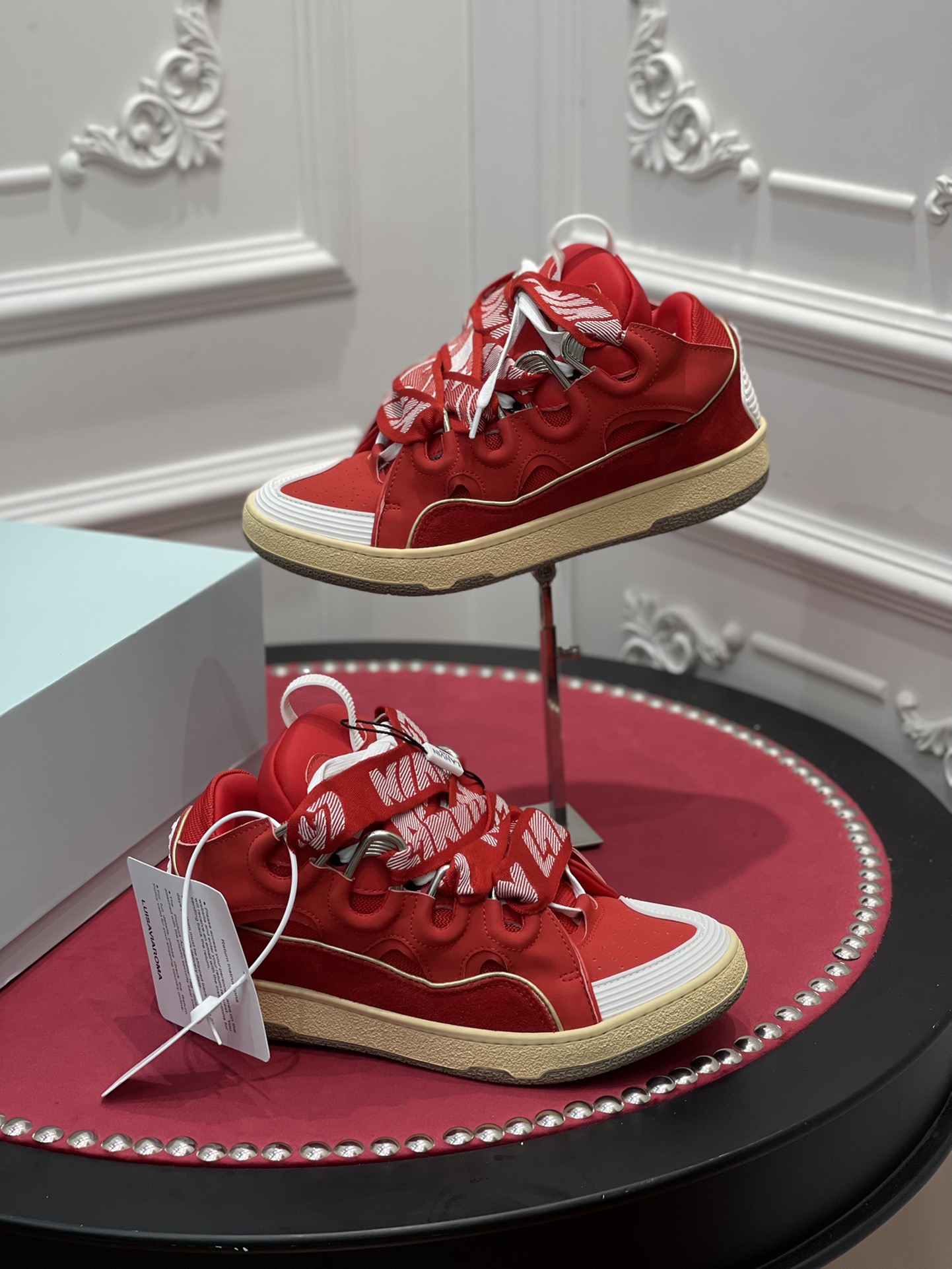 Lanvon Curb Sneaker..