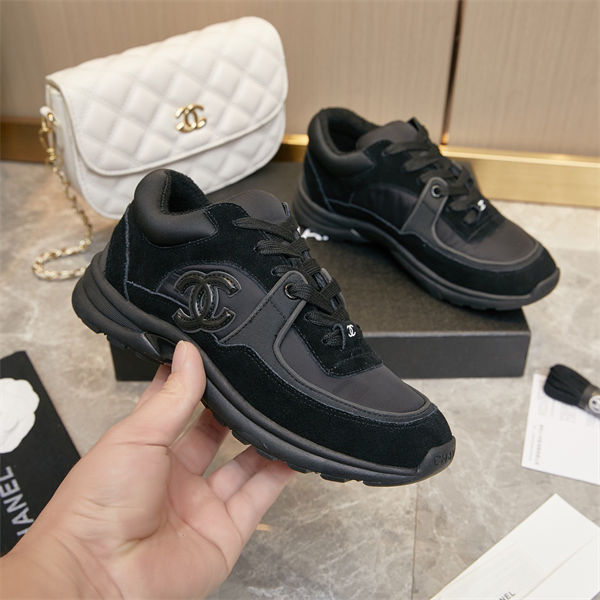 Chanal Sneakers