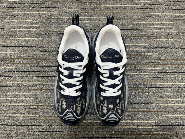 D*or sneaker 011
