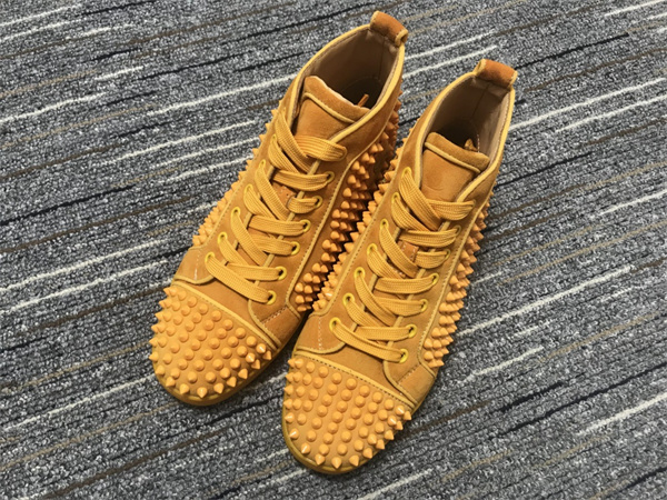 Ch**an louboutin