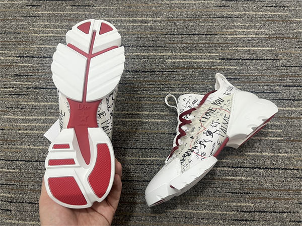 DR  Sneakers