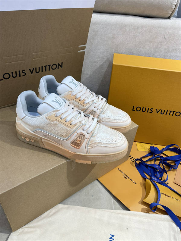 LV159