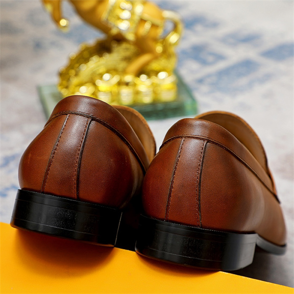 Lv Loafer 034