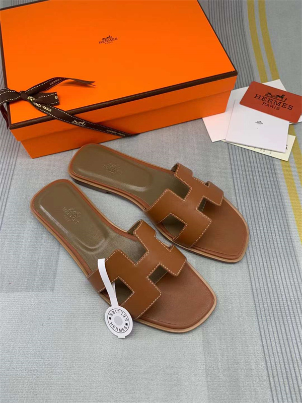 H Slipper