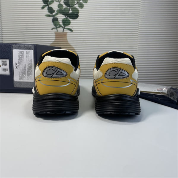 Dr B30 Sneaker