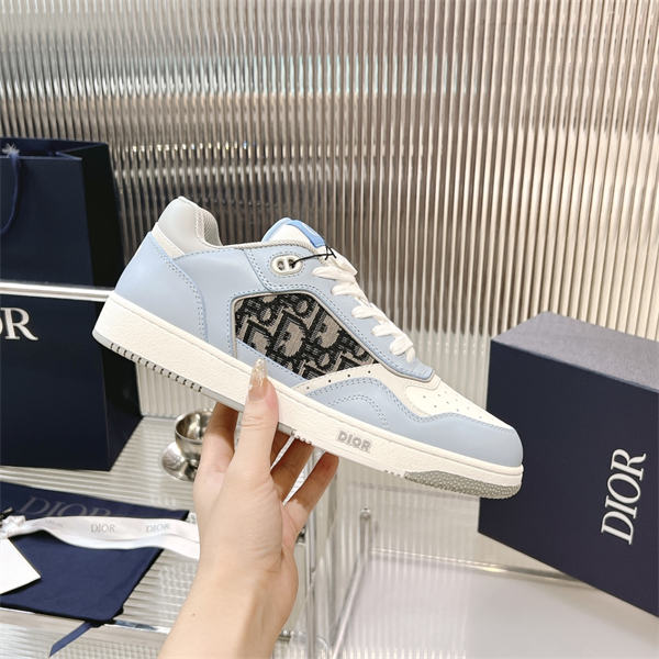 Dr B27 Sneaker