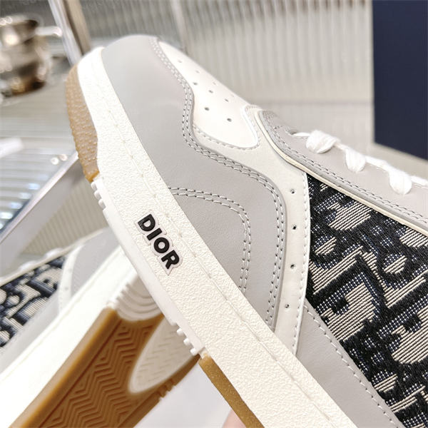 Dr B27 Sneaker