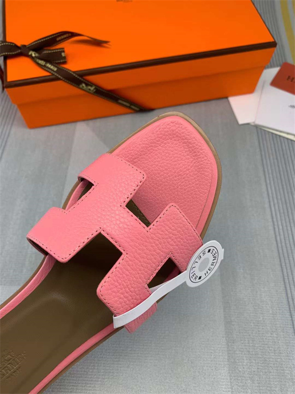 H Slipper