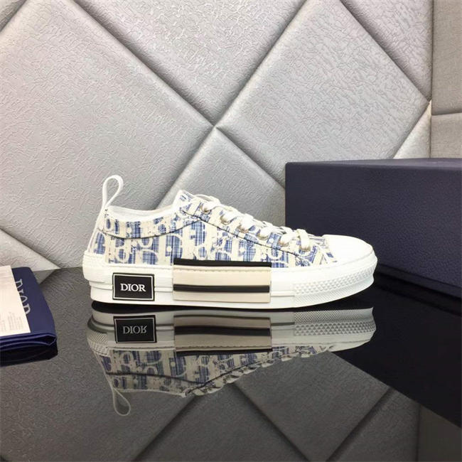 D*or sneaker