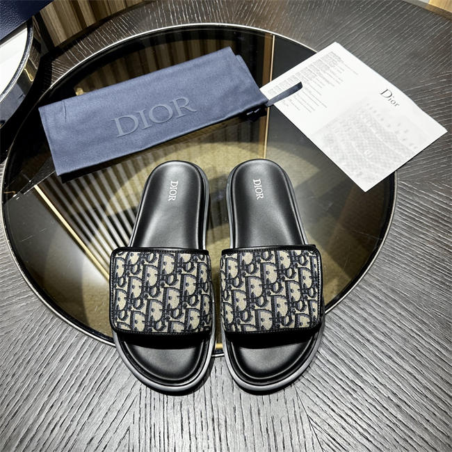Dio Slipper 4