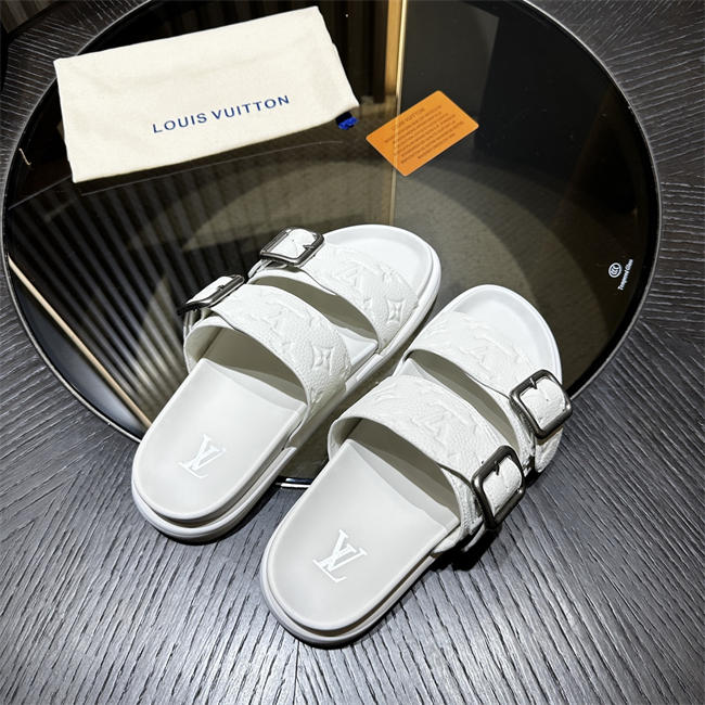 LV1S 086