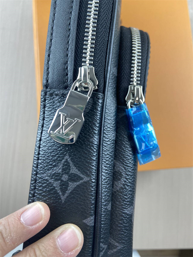 Avenue Slingbag